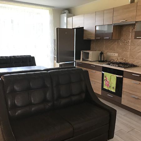 Gostynnyi Dvir Cottage Tarnopol Zewnętrze zdjęcie