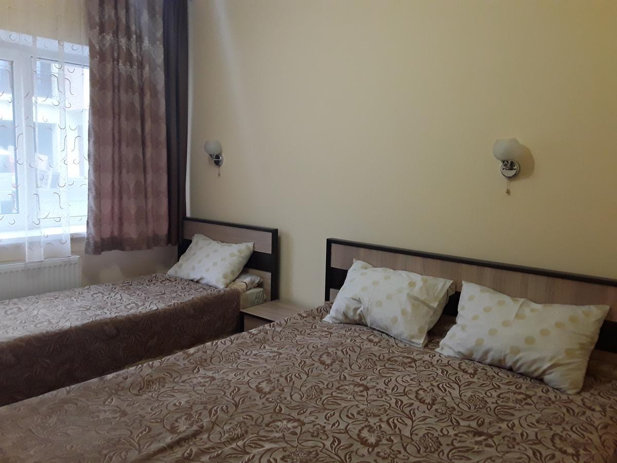 Gostynnyi Dvir Cottage Tarnopol Zewnętrze zdjęcie