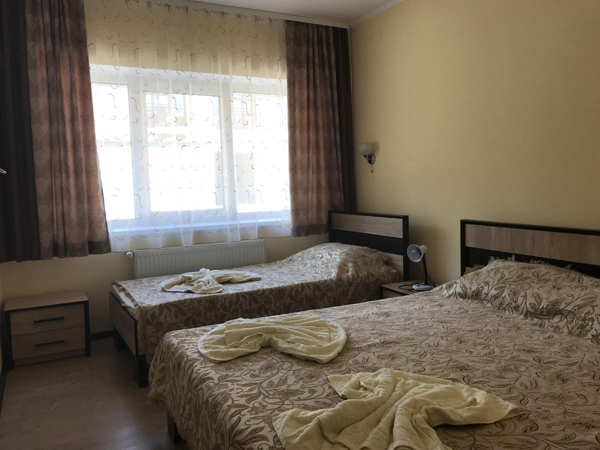 Gostynnyi Dvir Cottage Tarnopol Zewnętrze zdjęcie