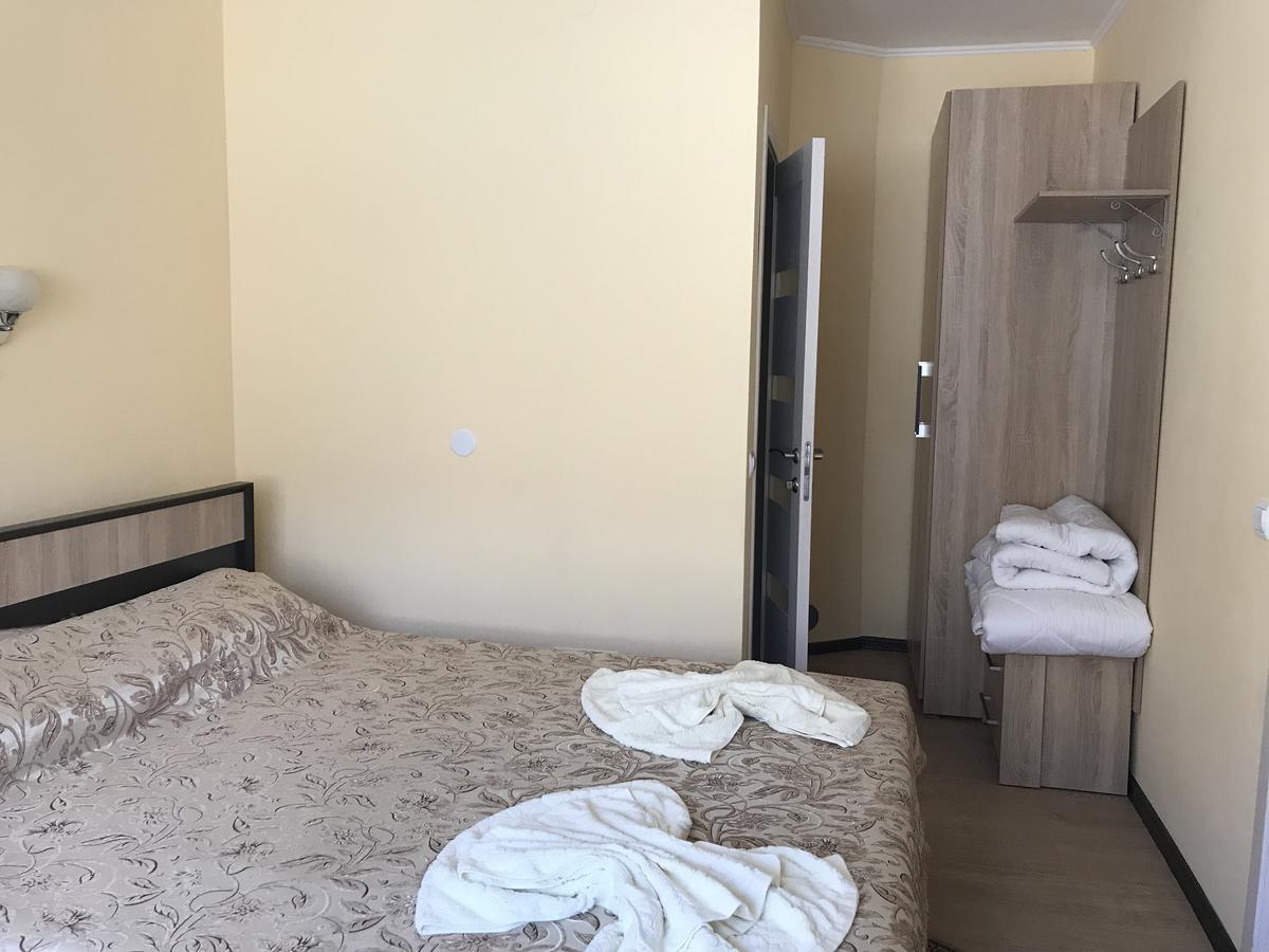 Gostynnyi Dvir Cottage Tarnopol Zewnętrze zdjęcie
