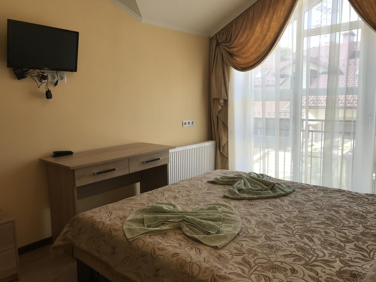 Gostynnyi Dvir Cottage Tarnopol Zewnętrze zdjęcie
