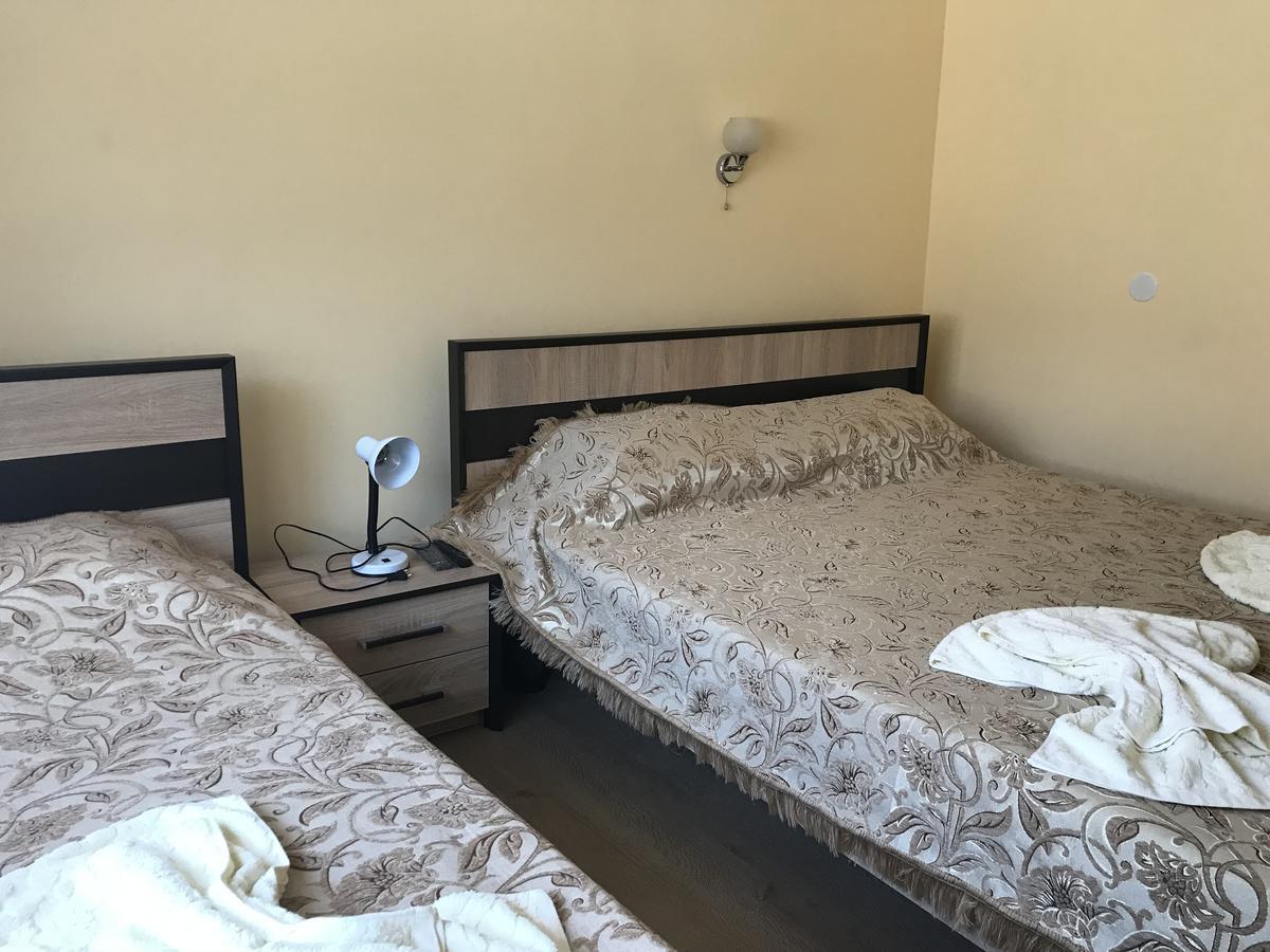 Gostynnyi Dvir Cottage Tarnopol Zewnętrze zdjęcie